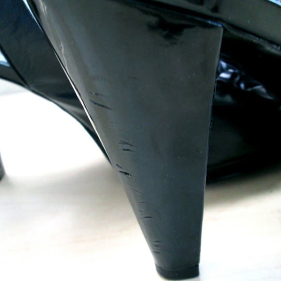 Ann Klein Black Leather Sling Backs ~ Size 9M - Picture 7 of 8